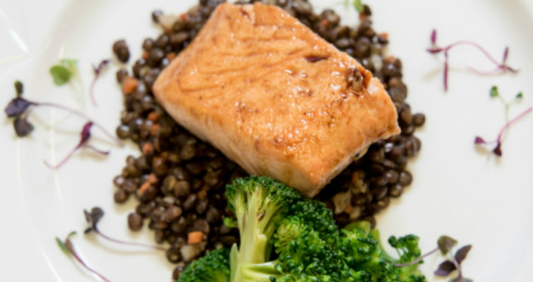 Caramel Salmon with Puy Lentils 